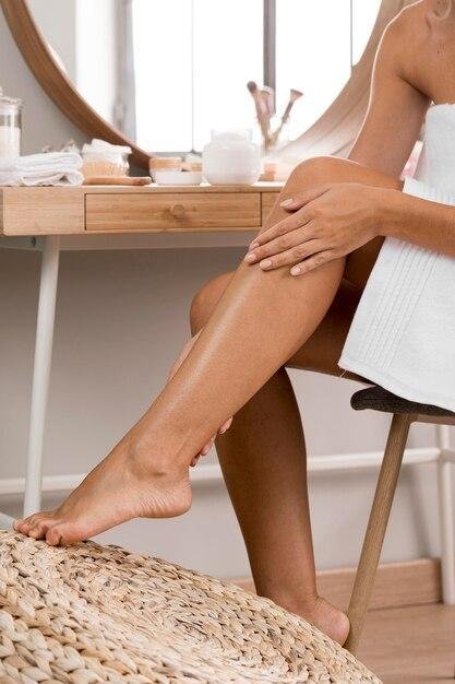 Dicas para manter os pés macios